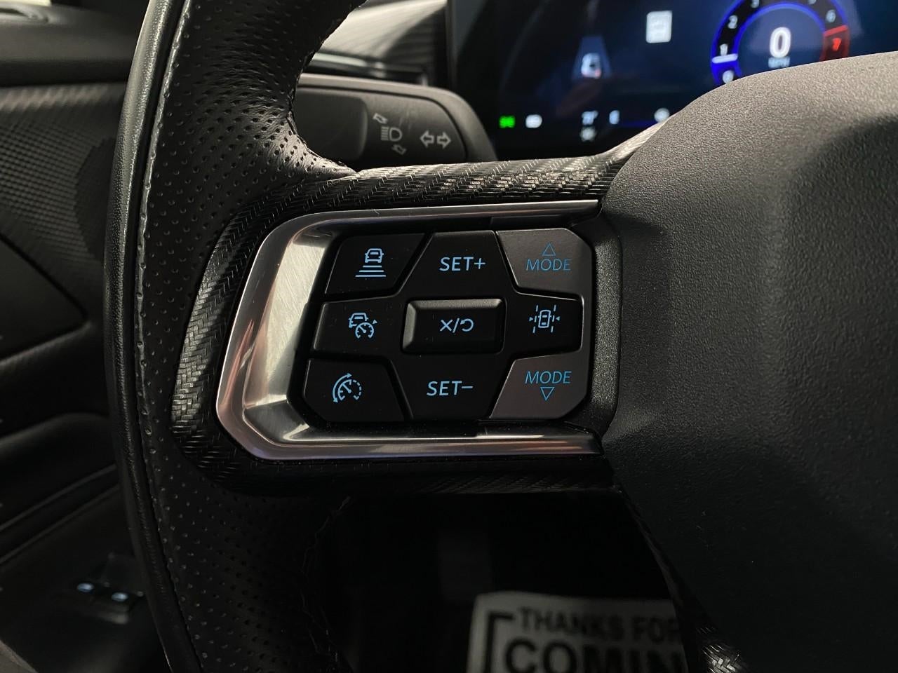 2025 Ford MUSTANG COUPE