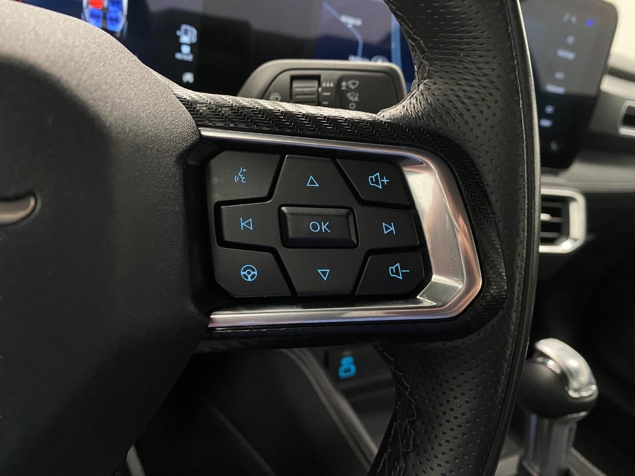 2025 Ford MUSTANG COUPE