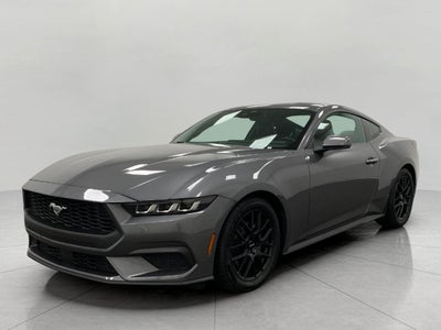 2025 Ford MUSTANG COUPE