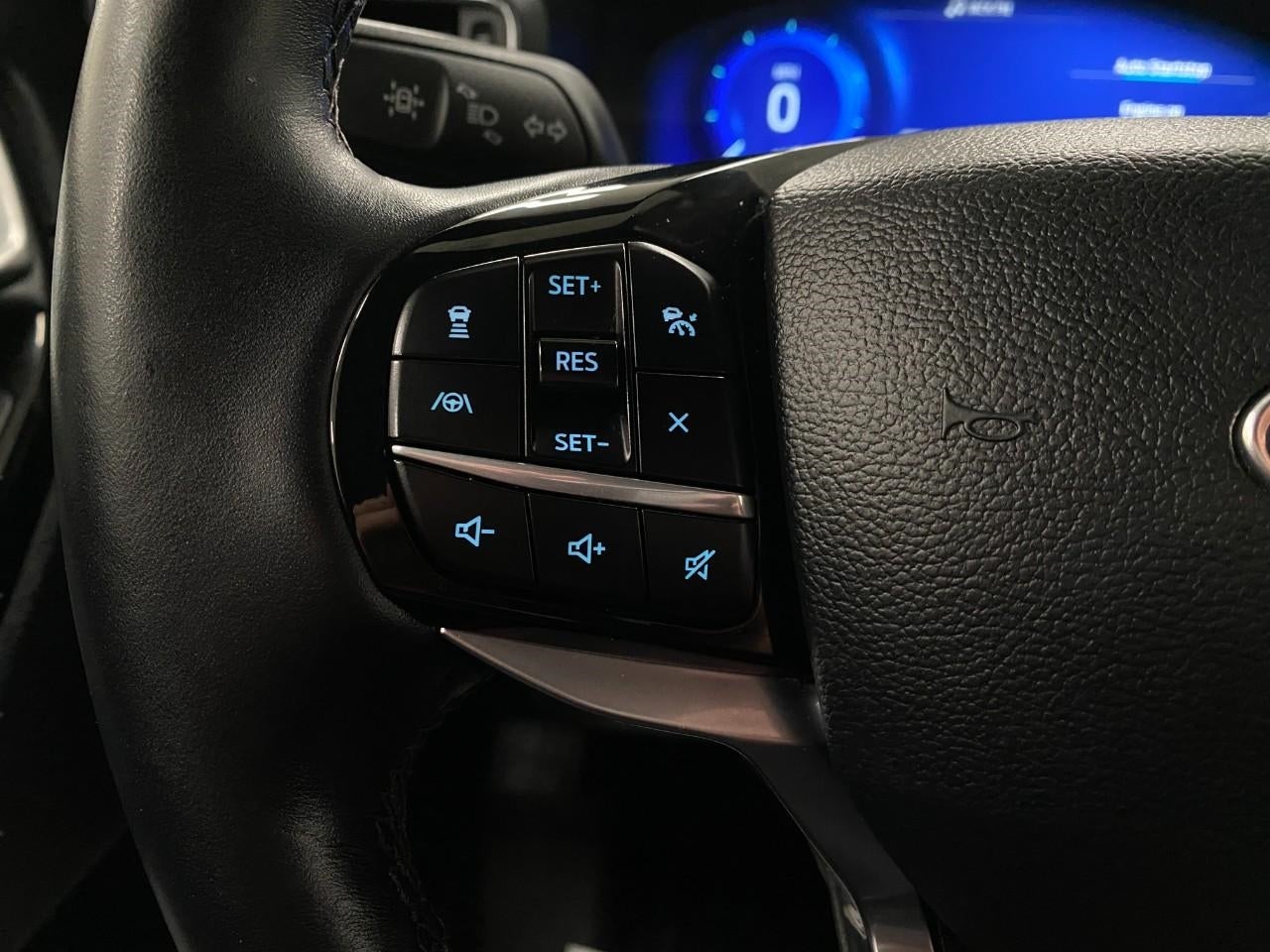 2022 Ford Explorer Platinum 4WD