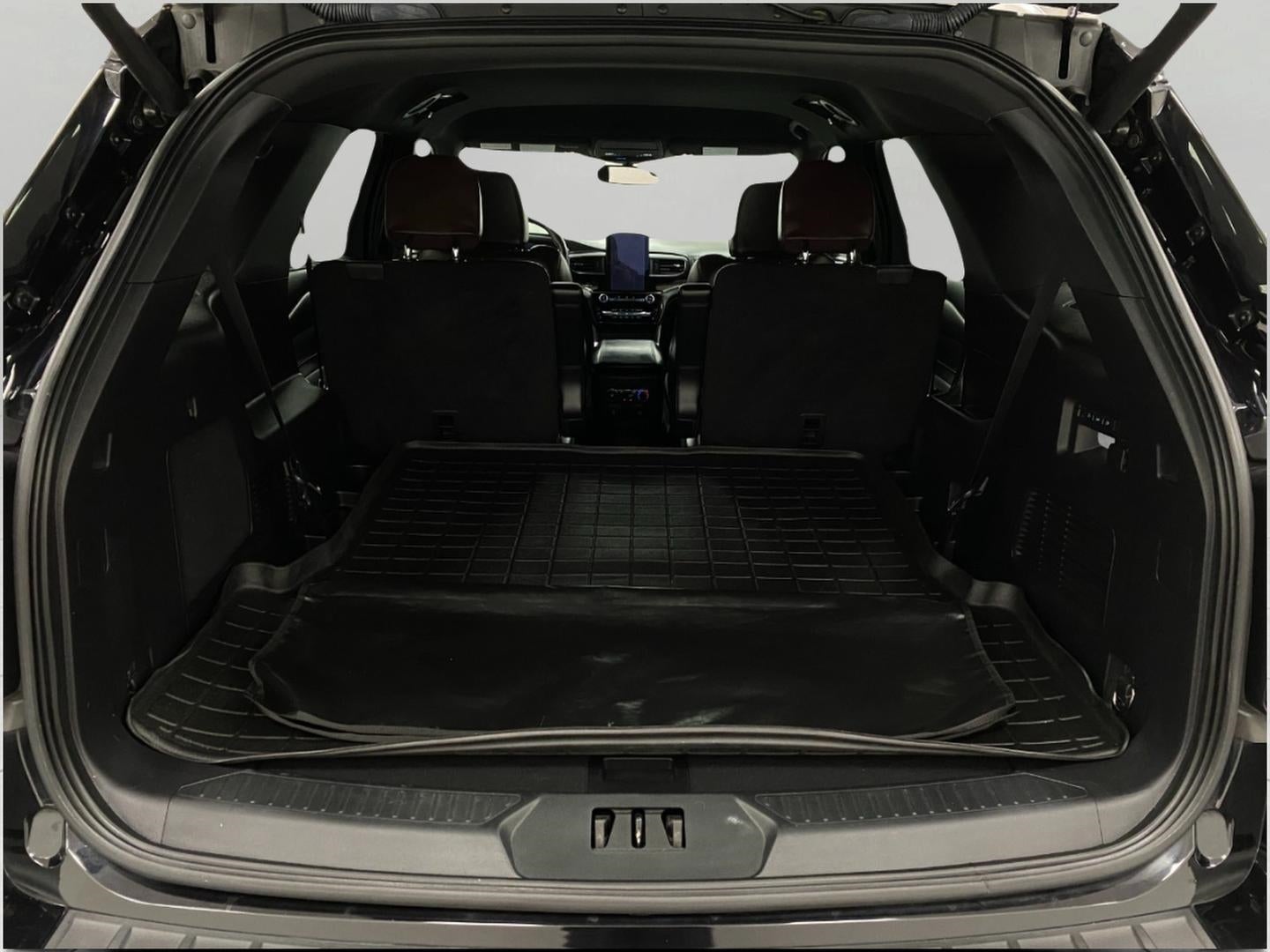 2022 Ford Explorer Platinum 4WD