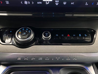 2025 Ford Expedition Max Platinum 4x4