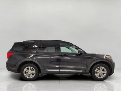 2023 Ford Explorer XLT 4WD