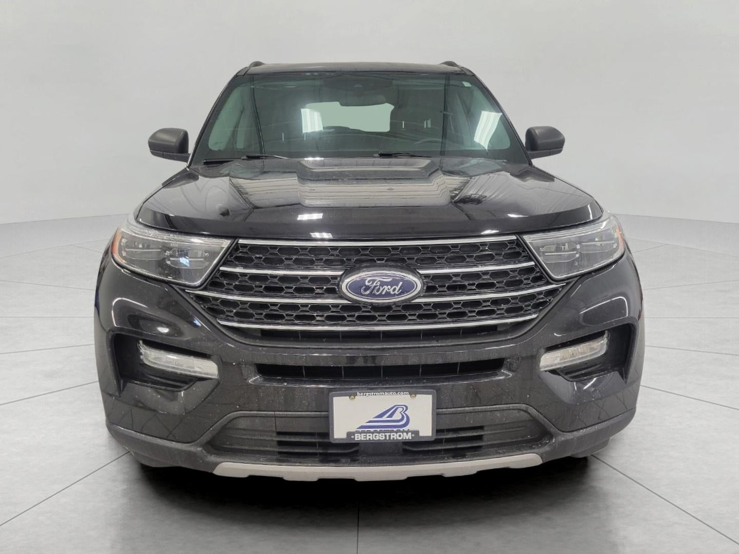 2023 Ford Explorer XLT 4WD