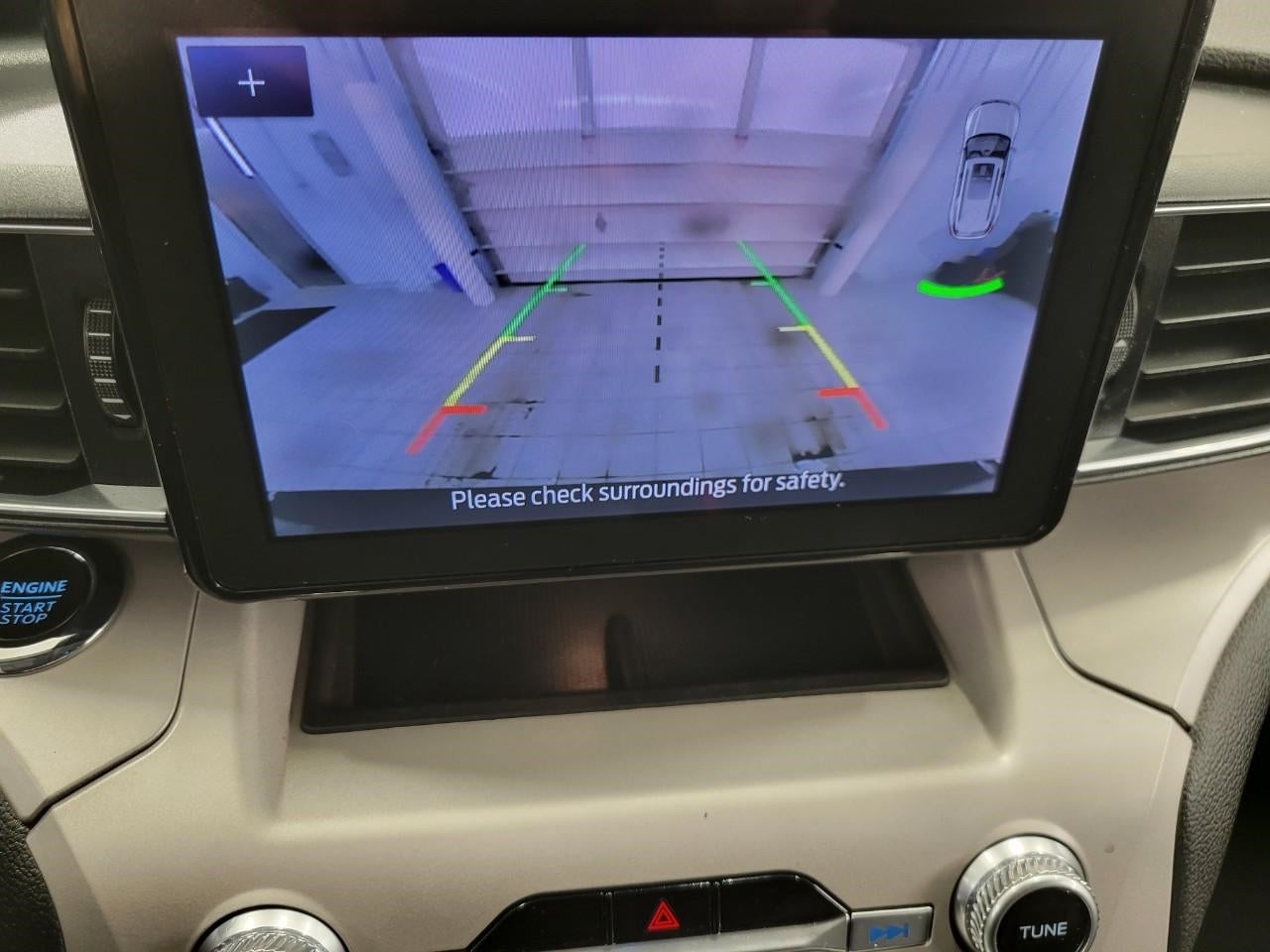 2023 Ford Explorer XLT 4WD