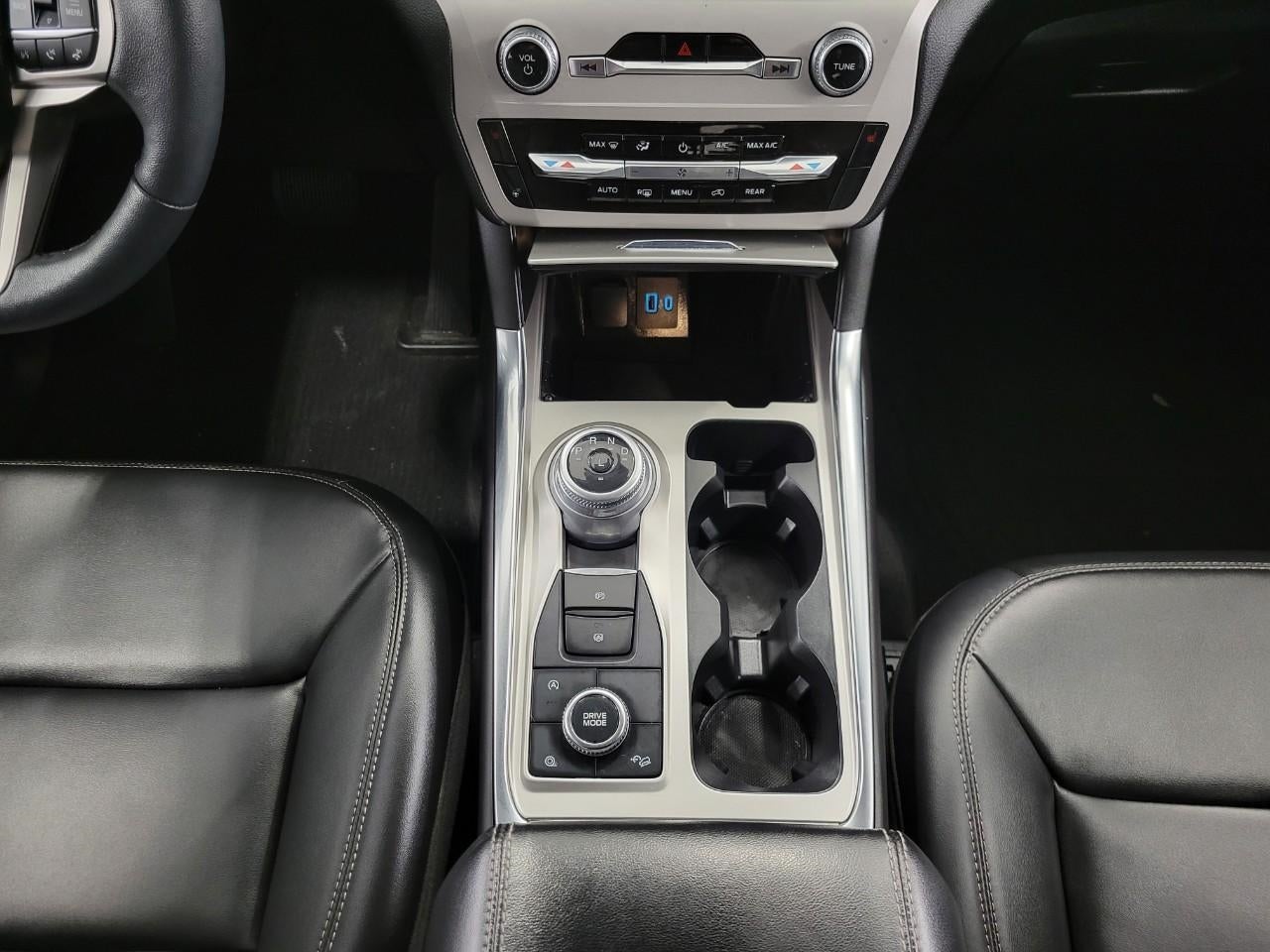 2023 Ford Explorer XLT 4WD