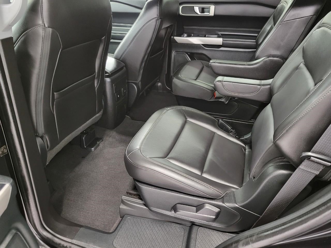 2023 Ford Explorer XLT 4WD