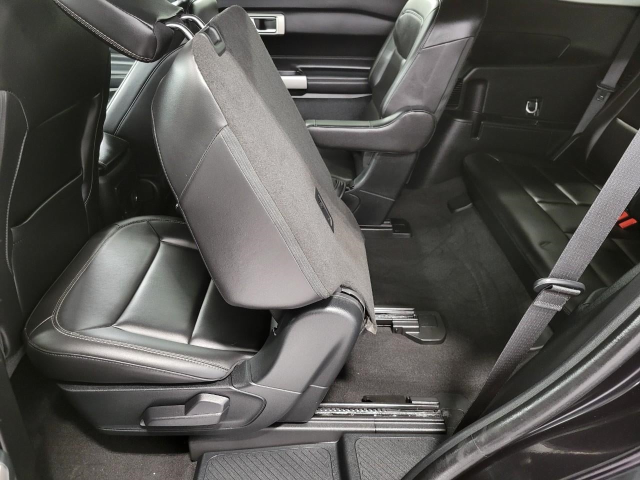 2023 Ford Explorer XLT 4WD