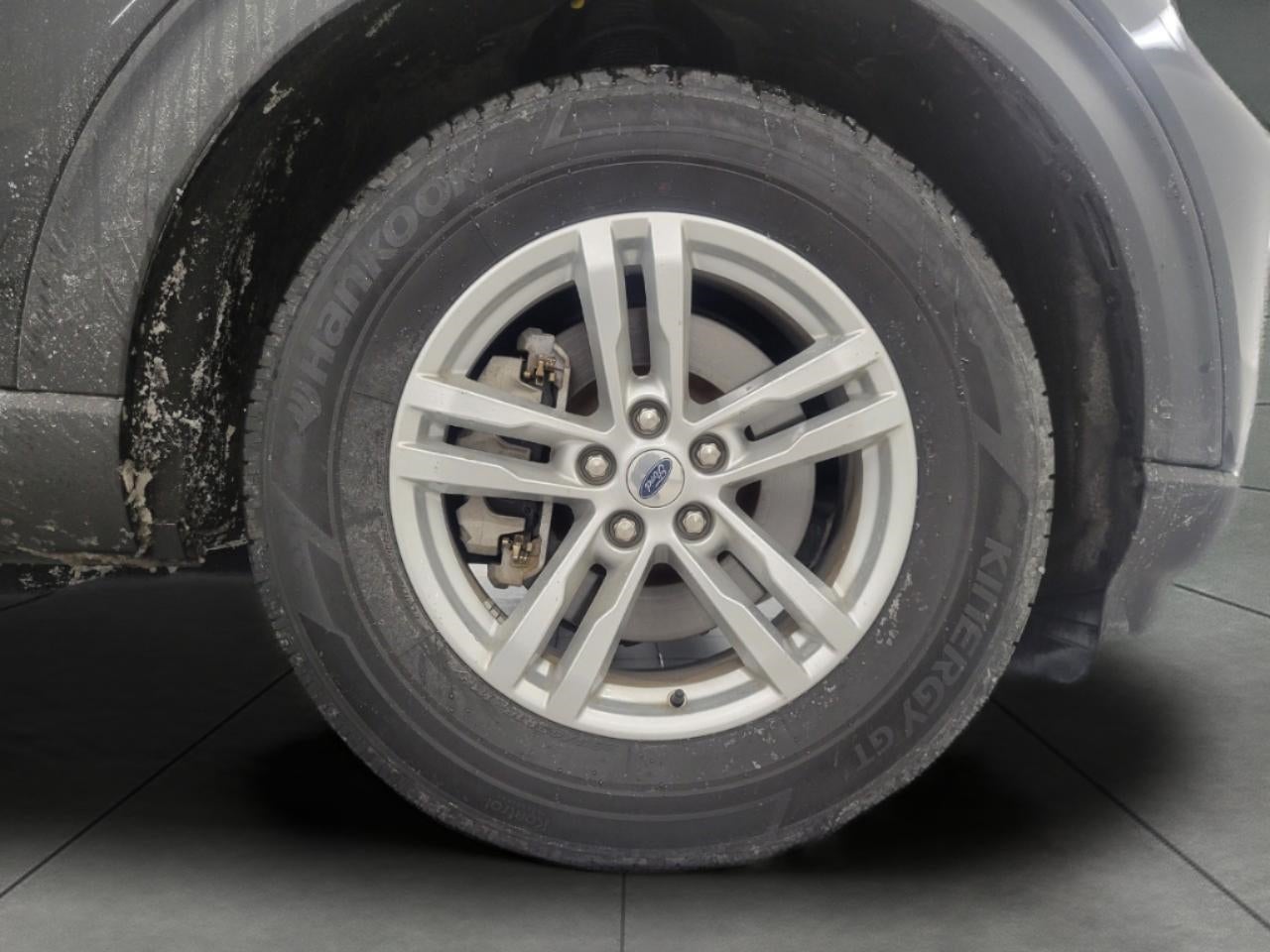 2023 Ford Explorer XLT 4WD