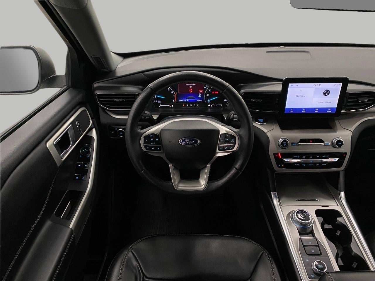 2023 Ford Explorer XLT 4WD