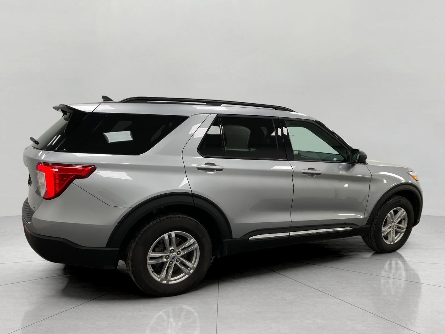 2023 Ford Explorer XLT 4WD