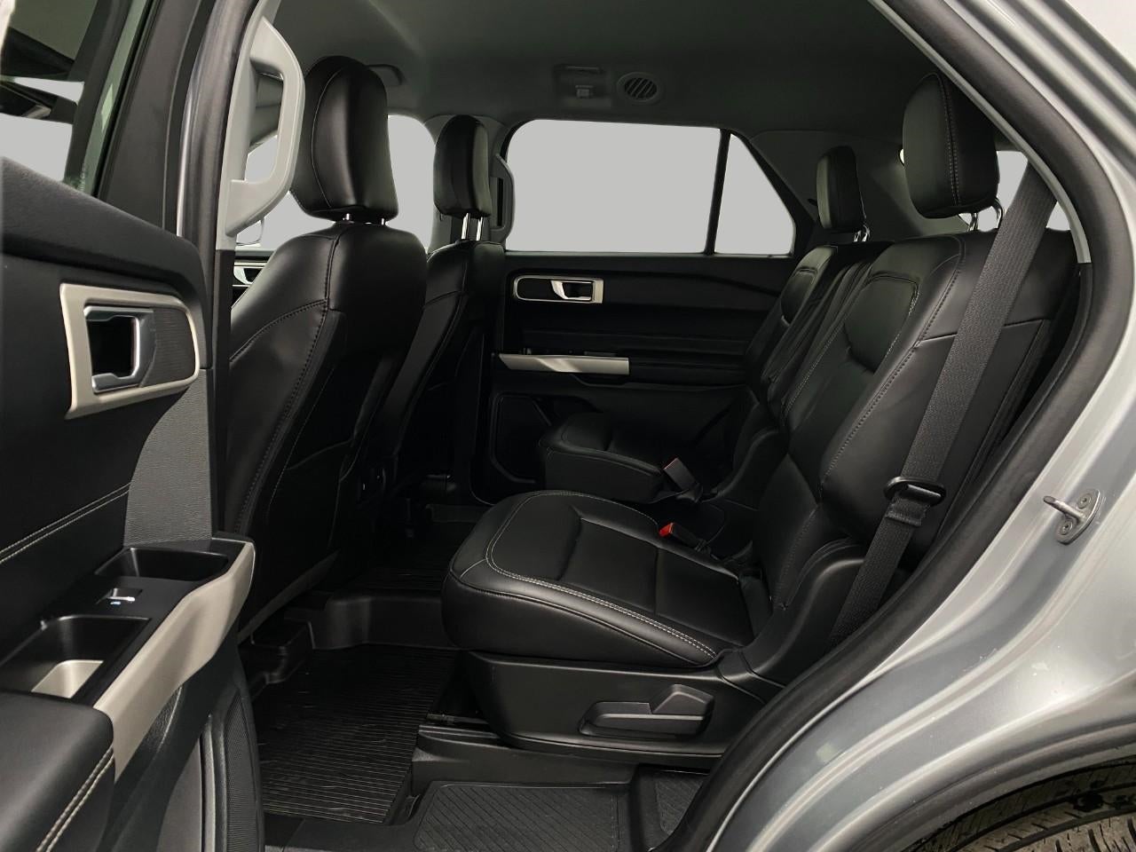 2023 Ford Explorer XLT 4WD