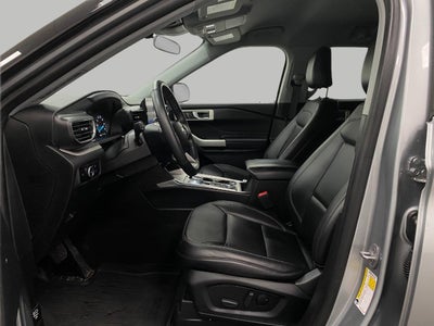 2023 Ford Explorer XLT 4WD