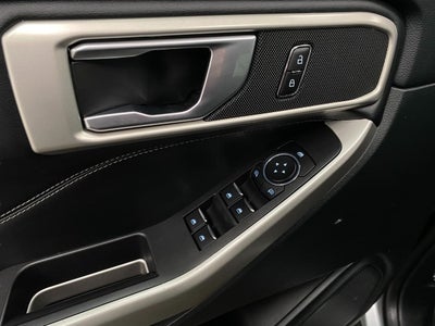 2023 Ford Explorer XLT 4WD