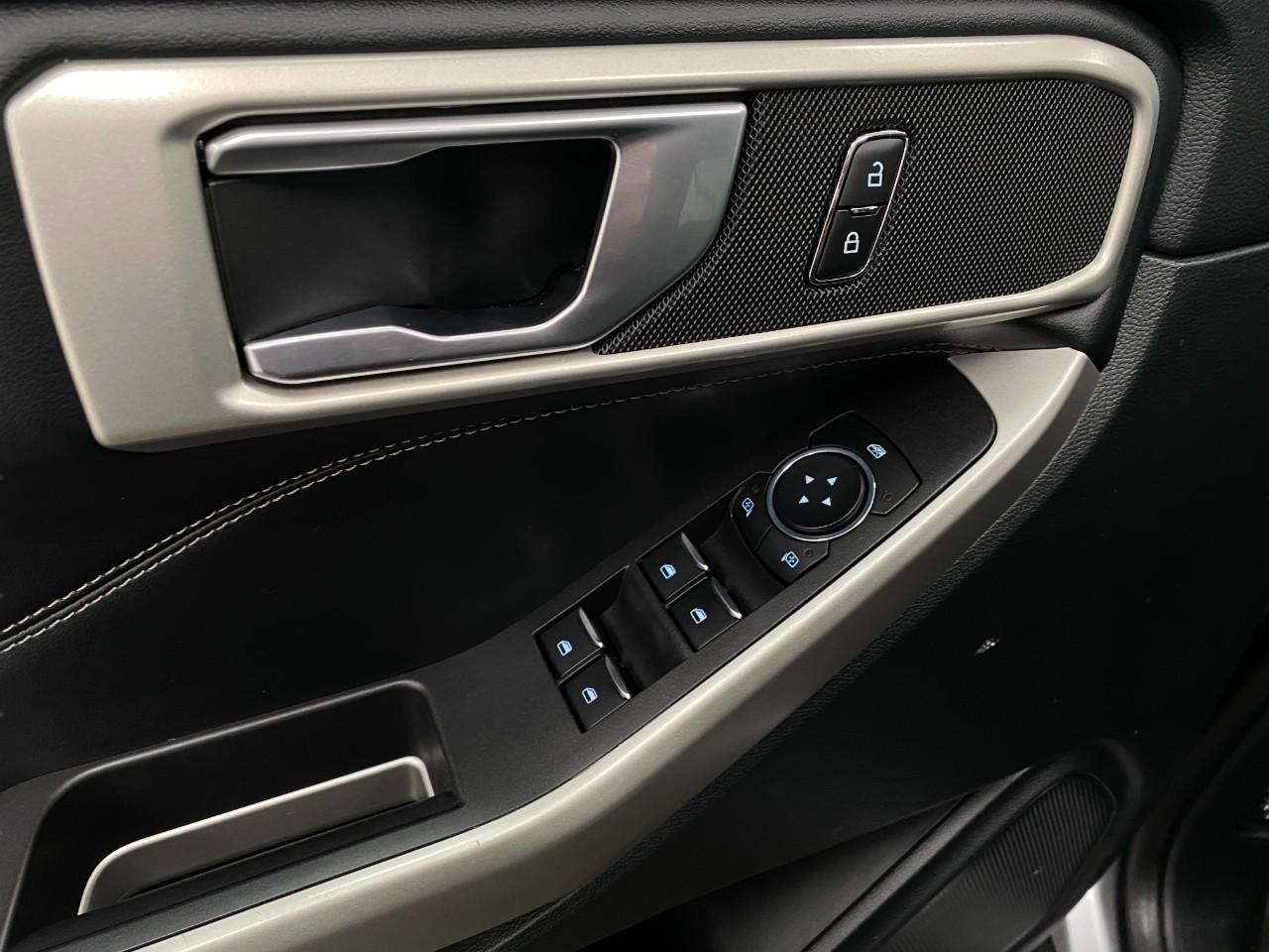 2023 Ford Explorer XLT 4WD