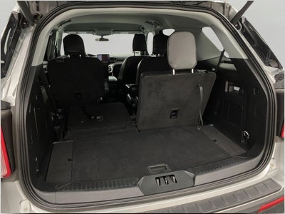 2023 Ford Explorer XLT 4WD