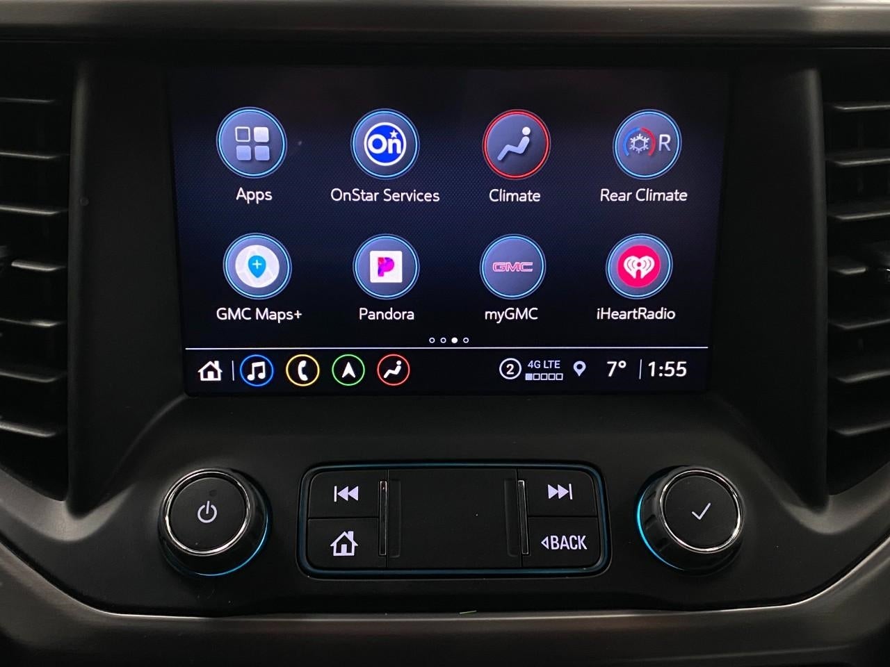 2023 GMC Acadia AWD 4dr AT4