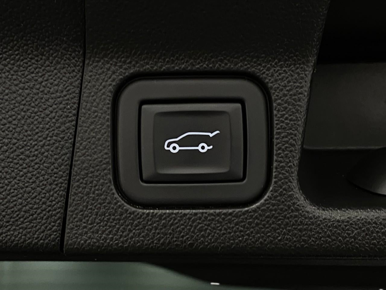 2023 GMC Acadia AWD 4dr AT4