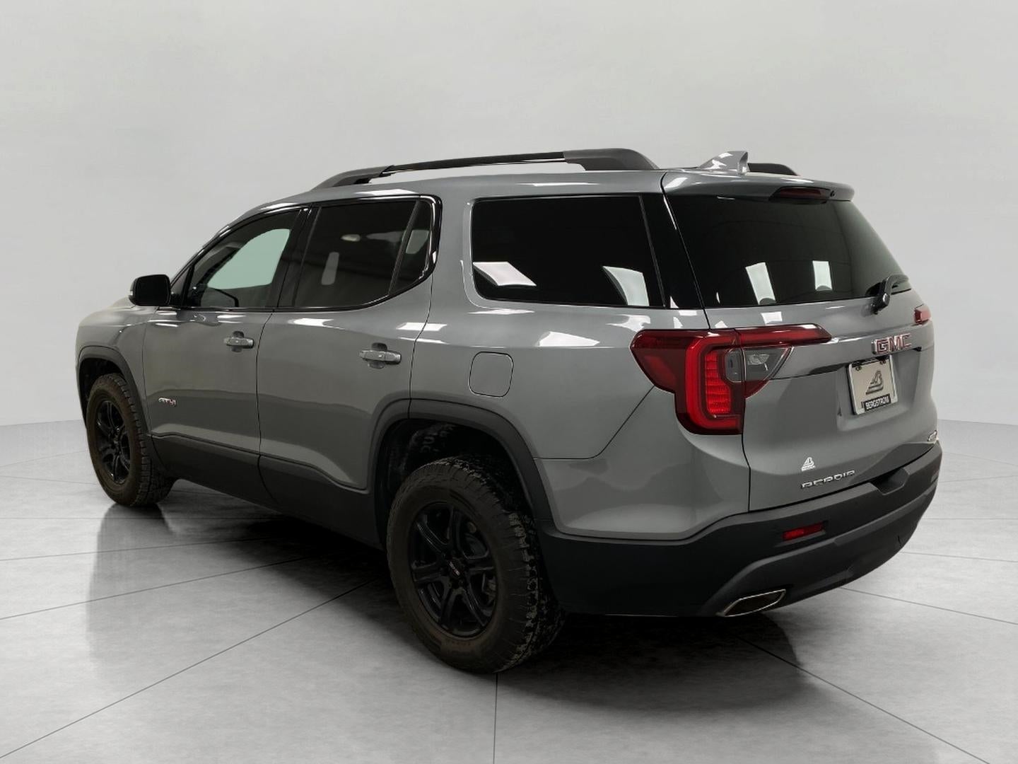 2023 GMC Acadia AWD 4dr AT4