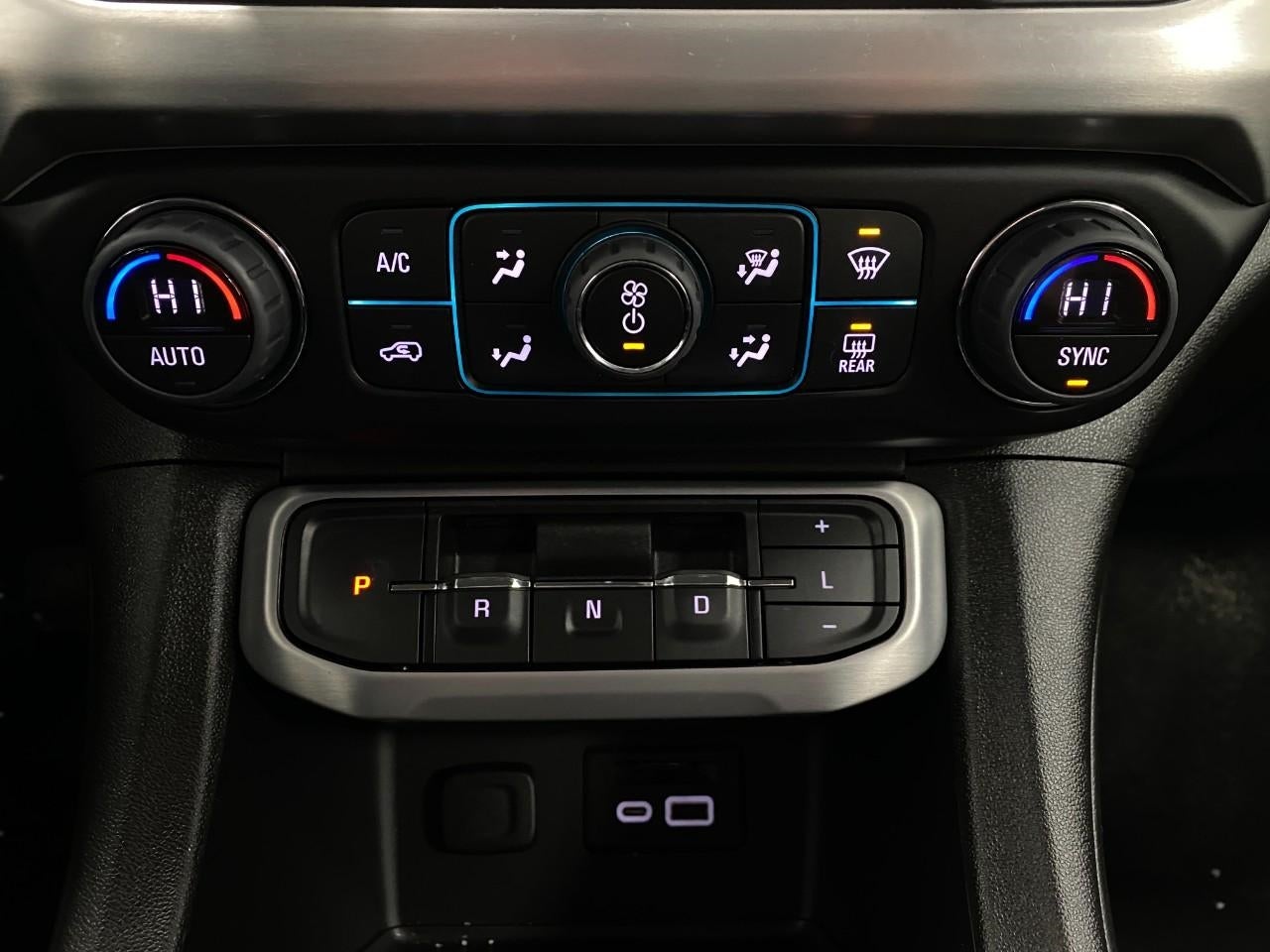 2023 GMC Acadia AWD 4dr SLT