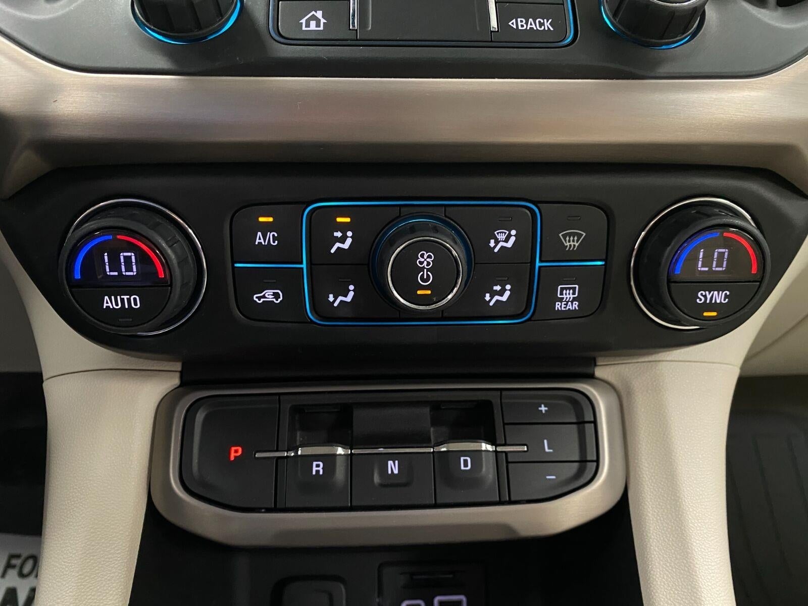 2021 GMC Acadia AWD 4dr Denali