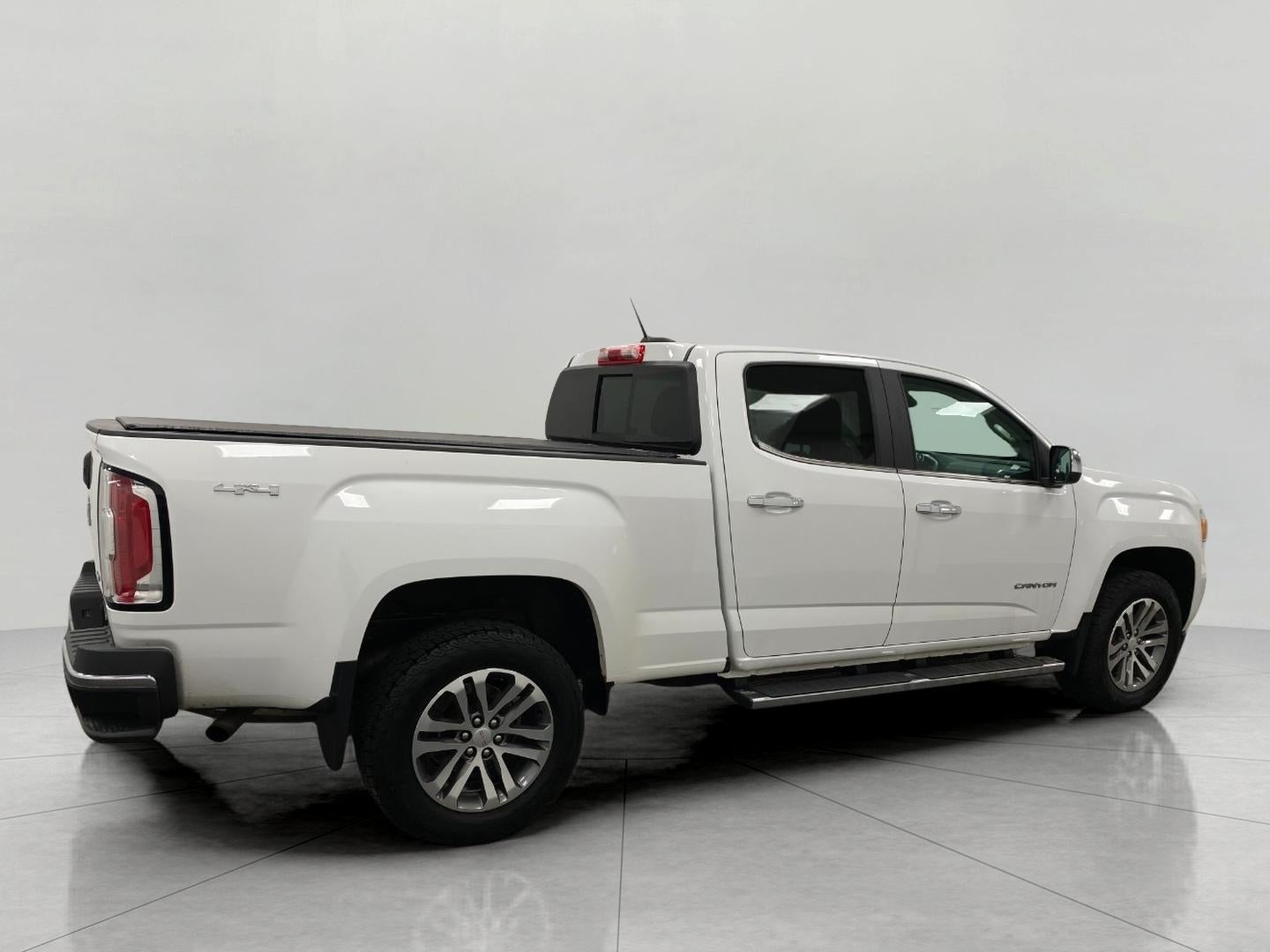 2016 GMC Canyon 4WD Crew Cab 128.3 SLT