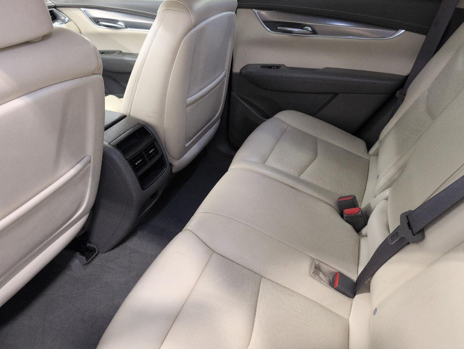 2017 Cadillac XT5 AWD 4dr Luxury