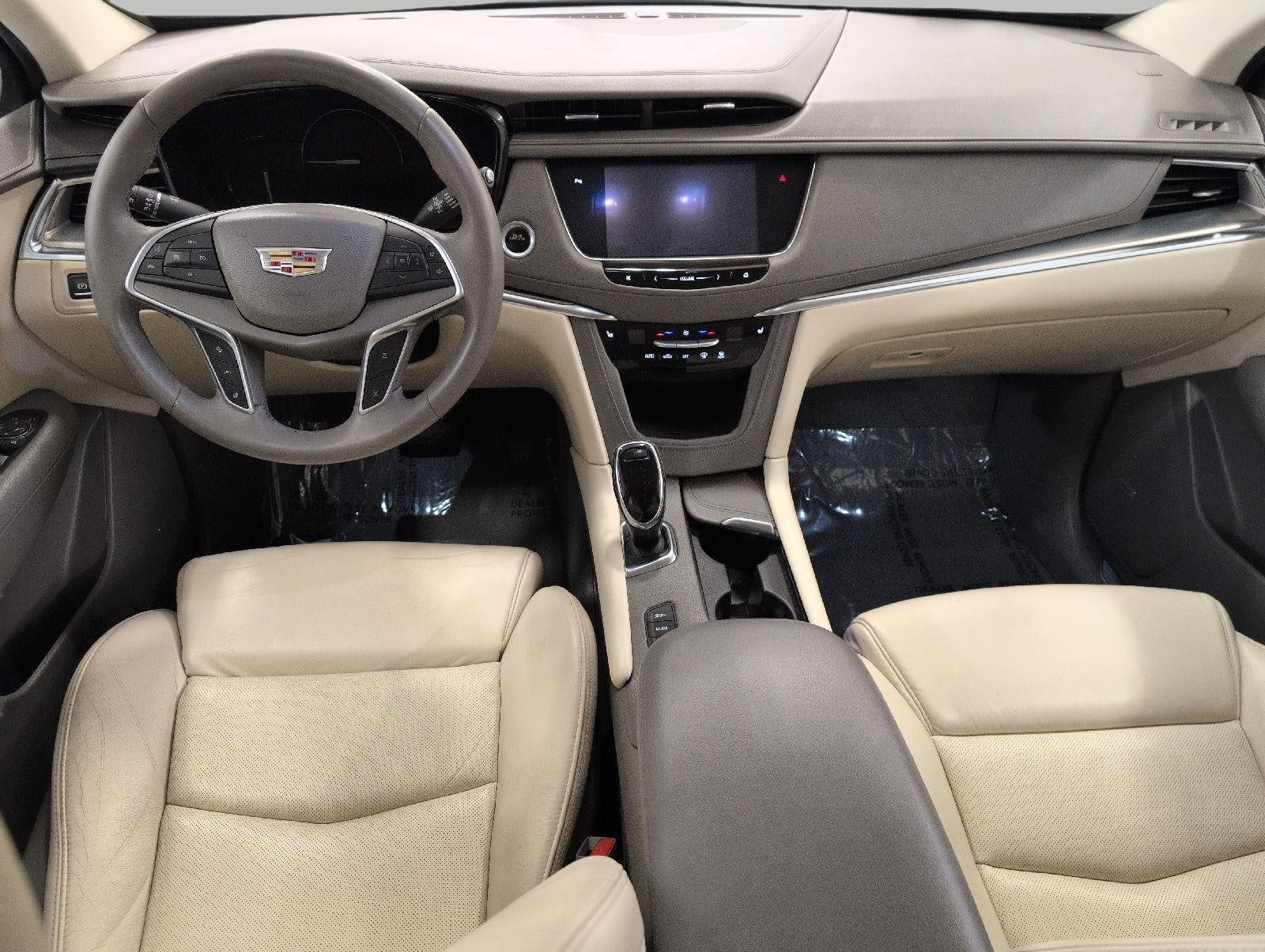 2017 Cadillac XT5 AWD 4dr Luxury