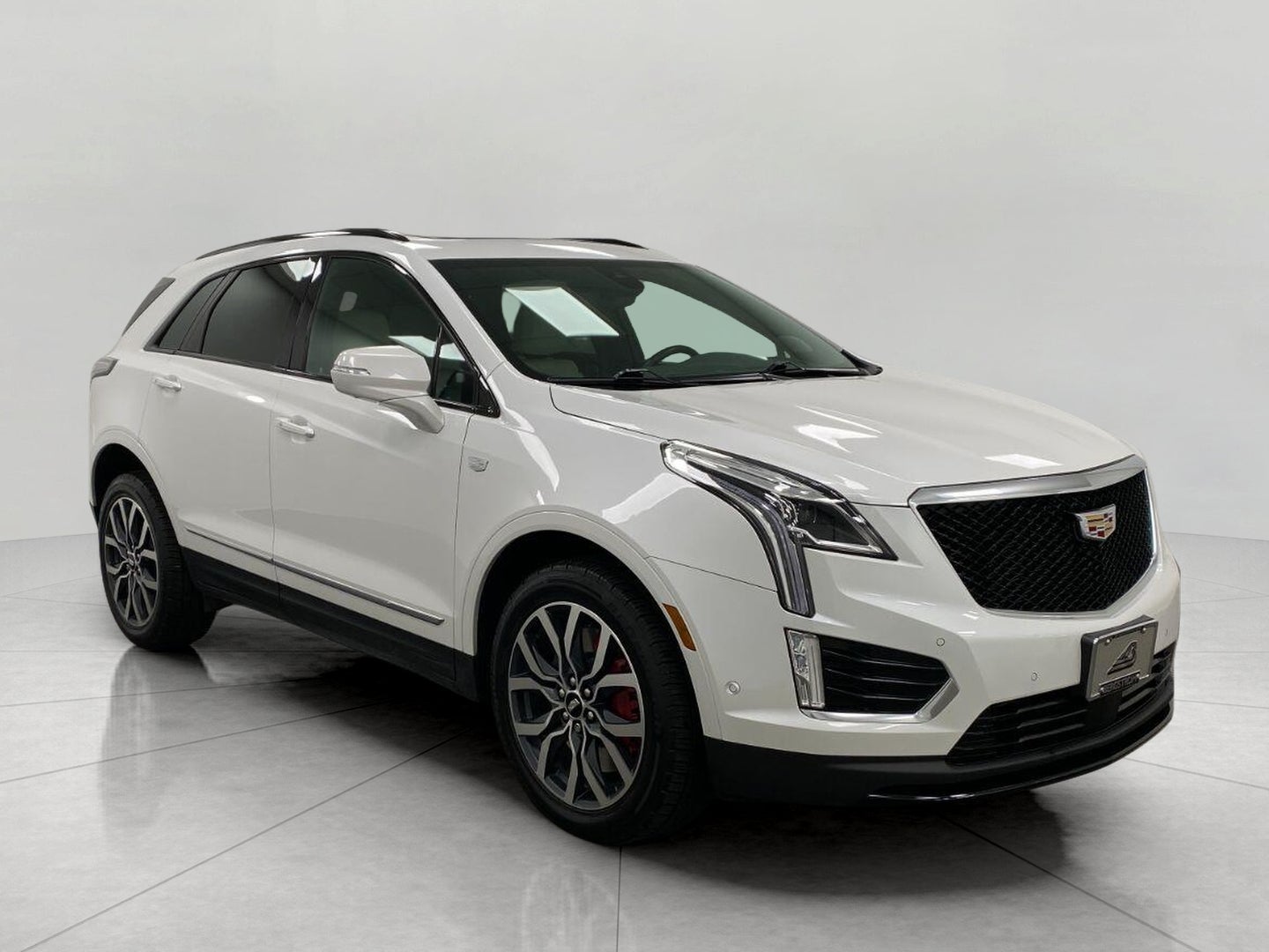 2023 Cadillac XT5 AWD 4dr Sport