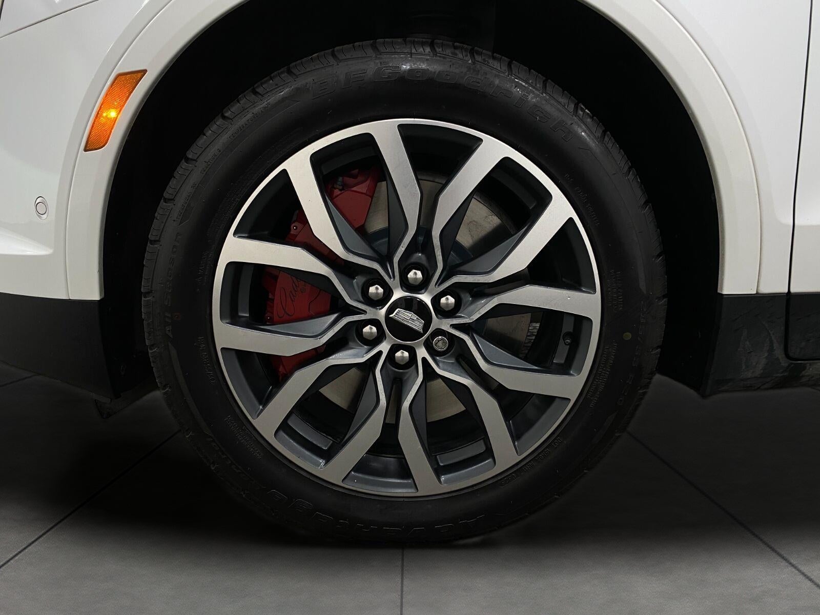 2023 Cadillac XT5 AWD 4dr Sport