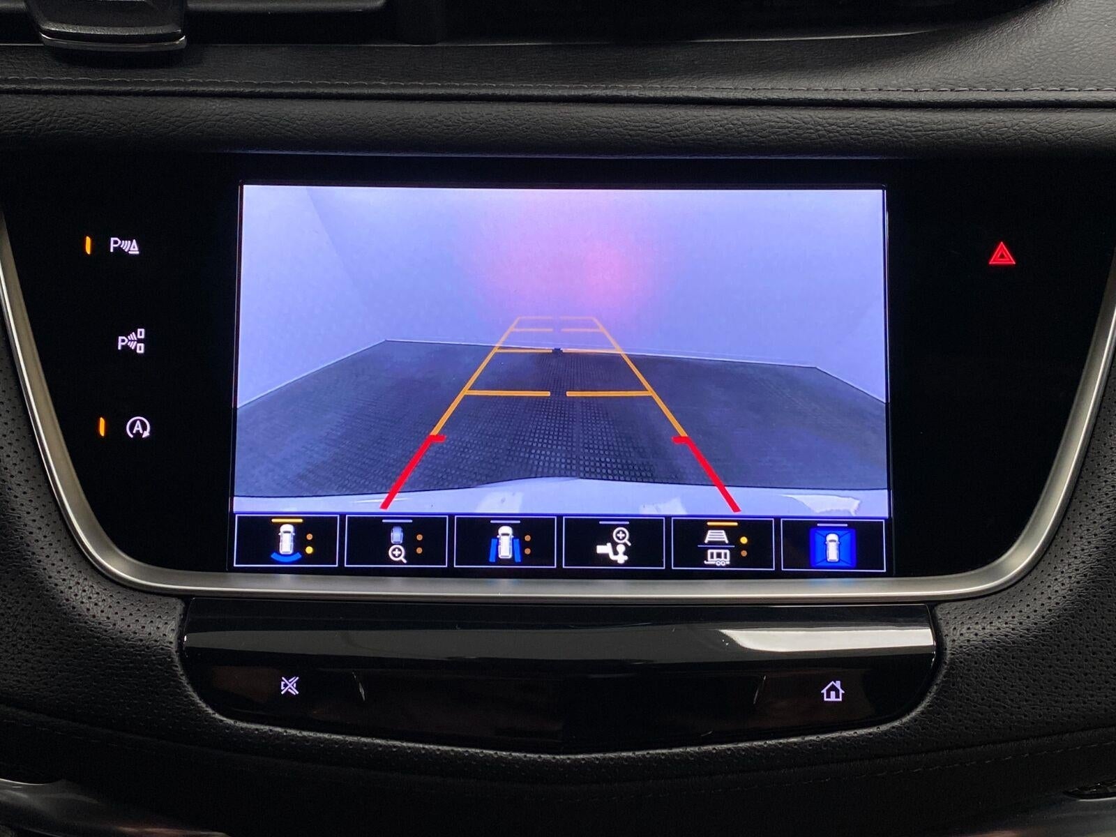 2023 Cadillac XT5 AWD 4dr Sport