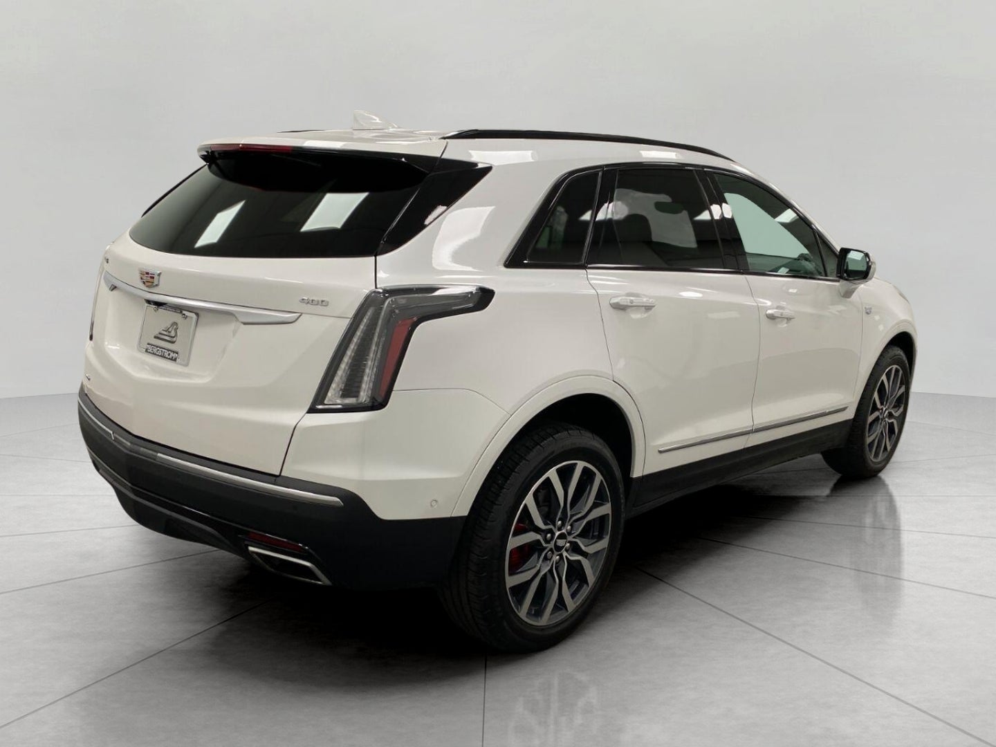 2023 Cadillac XT5 AWD 4dr Sport