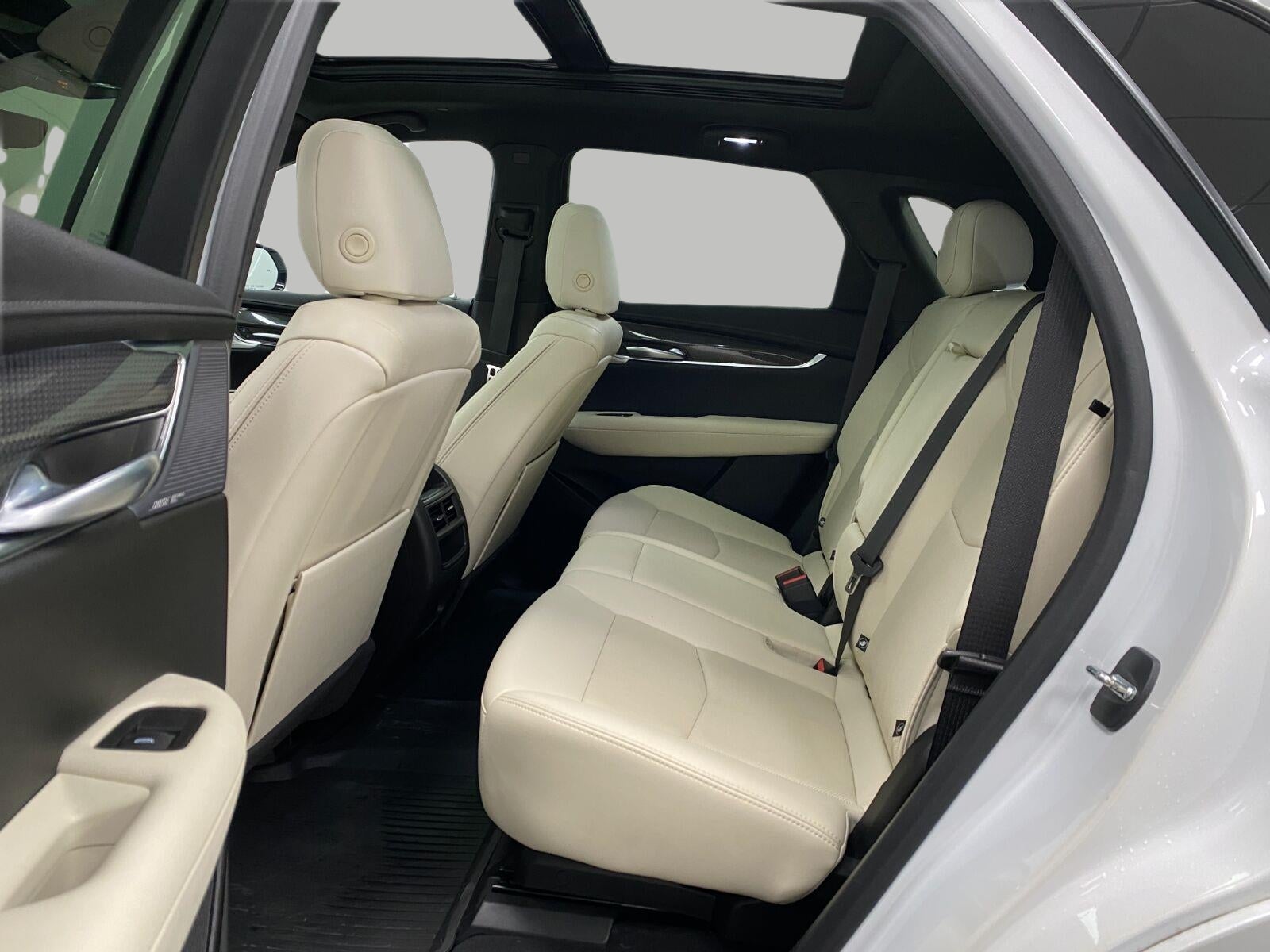 2023 Cadillac XT5 AWD 4dr Sport