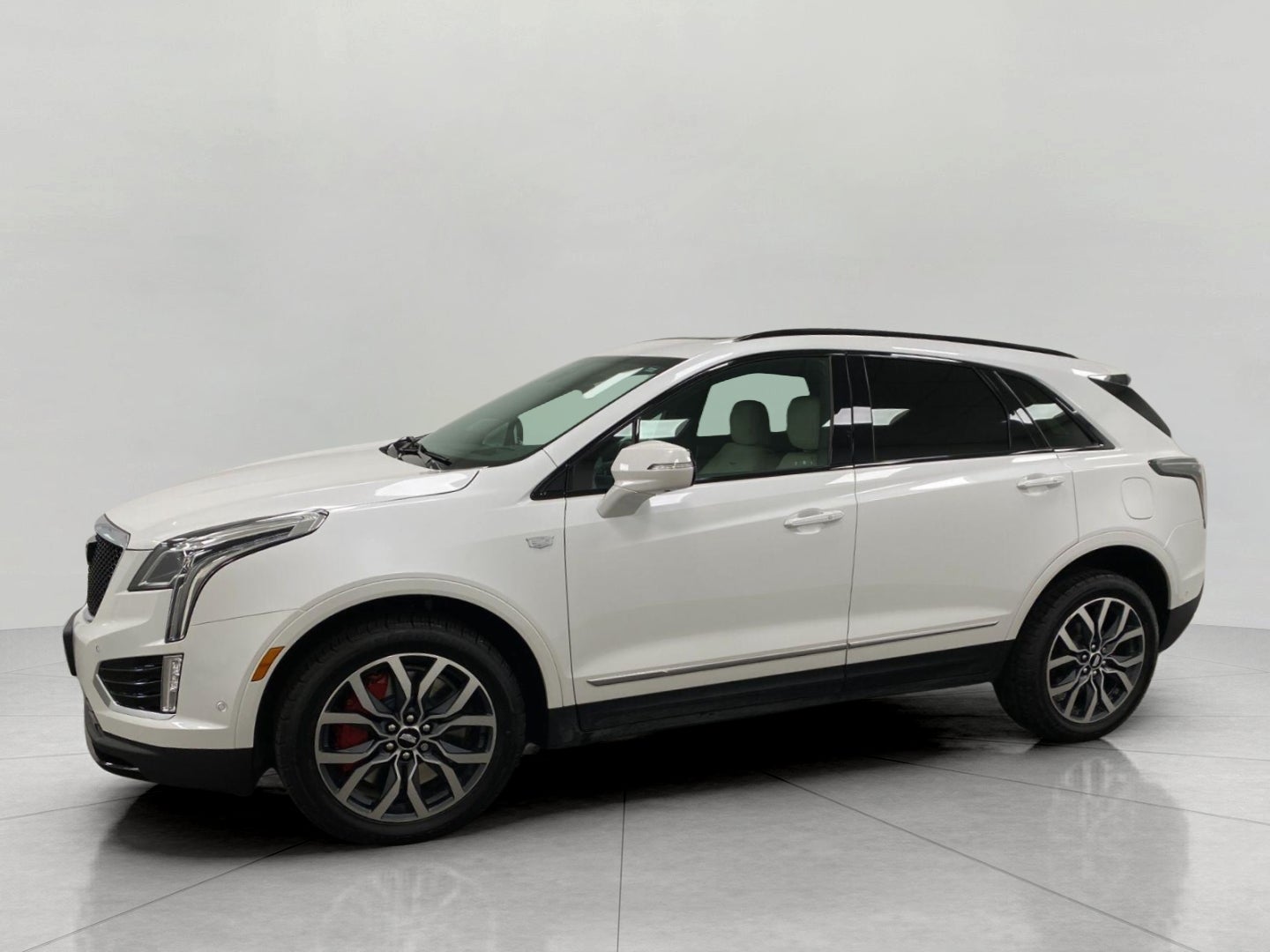 2023 Cadillac XT5 AWD 4dr Sport