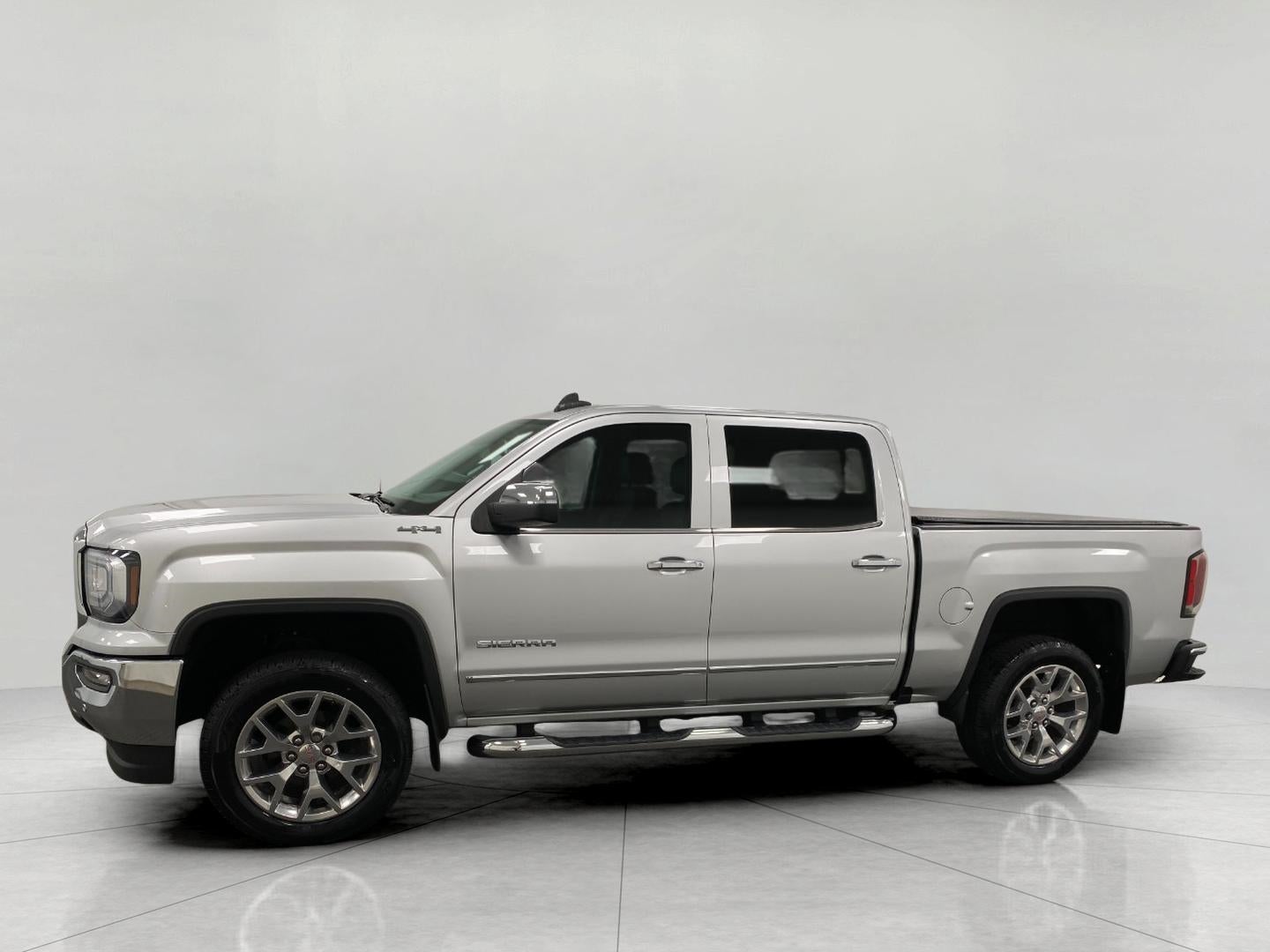 2018 GMC Sierra 1500 4WD Crew Cab 143.5 SLT