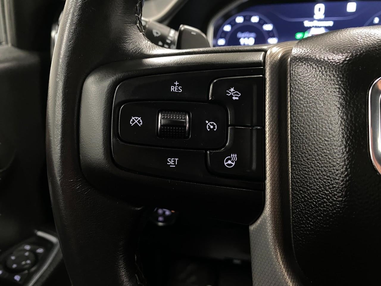 2023 GMC Sierra 1500 4WD Crew Cab 147 Denali