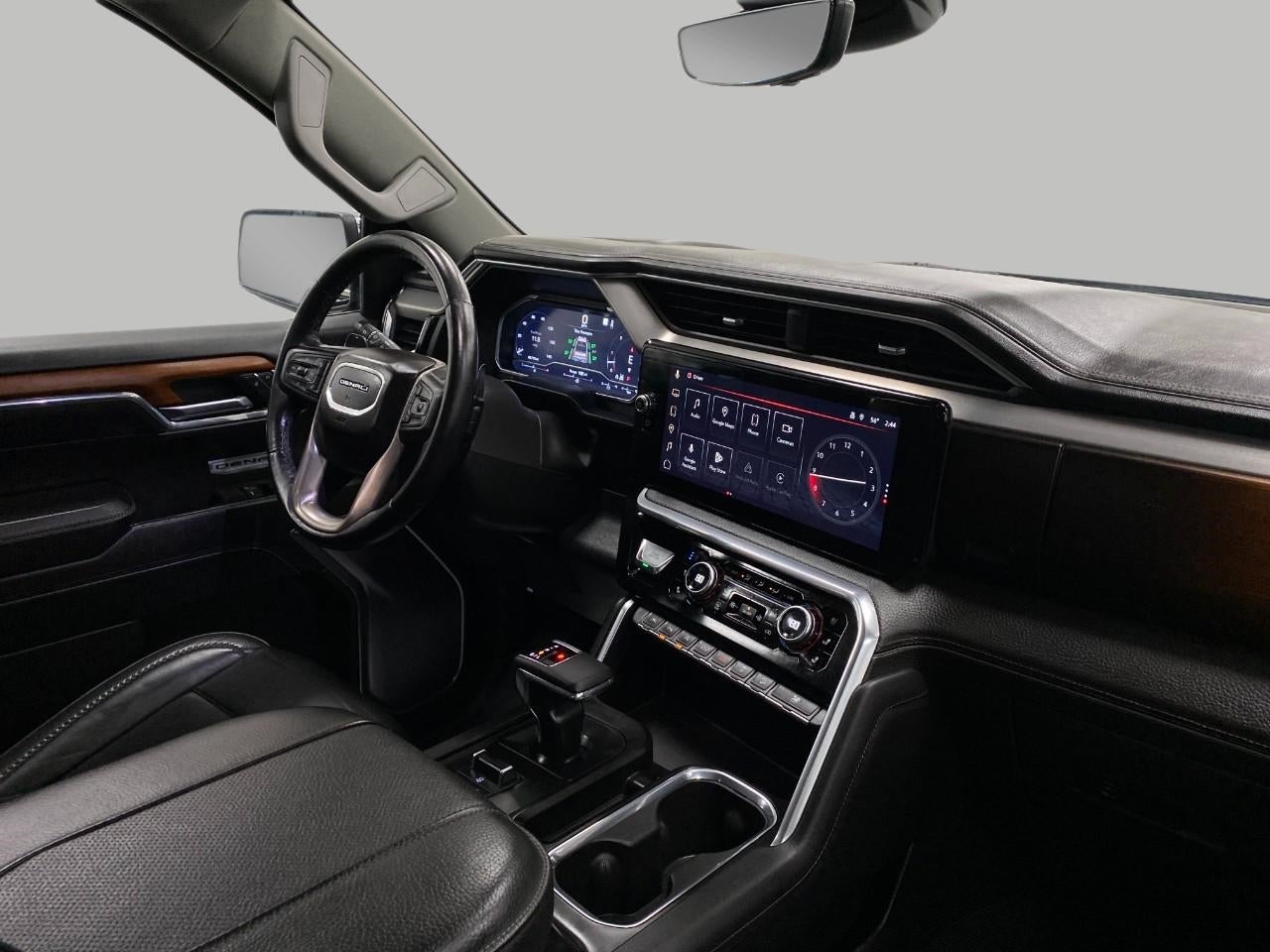 2023 GMC Sierra 1500 4WD Crew Cab 147 Denali