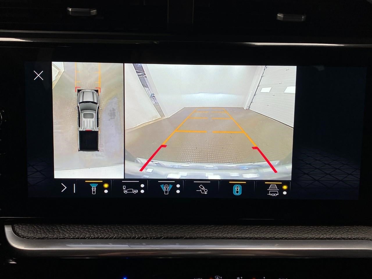 2023 GMC Sierra 1500 4WD Crew Cab 147 Denali