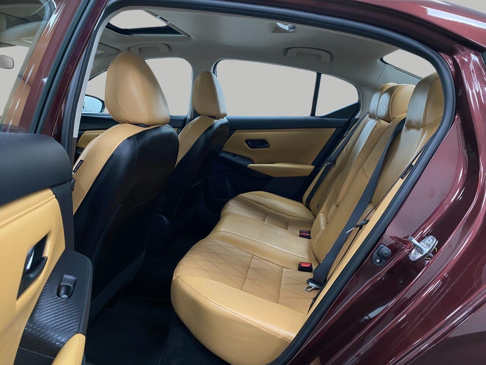 2025 Nissan Sentra SV CVT