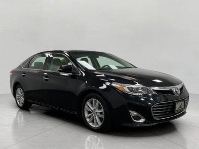 2013 Toyota AVALON Base