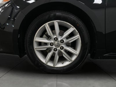 2013 Toyota AVALON Base