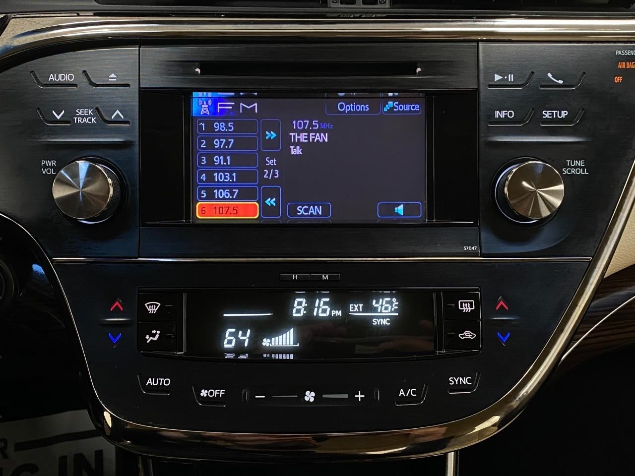 2013 Toyota AVALON Base