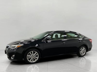 2013 Toyota AVALON Base