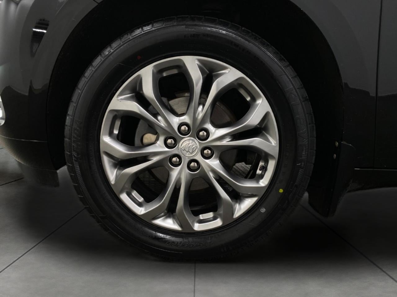 2020 Buick Enclave FWD 4dr Avenir