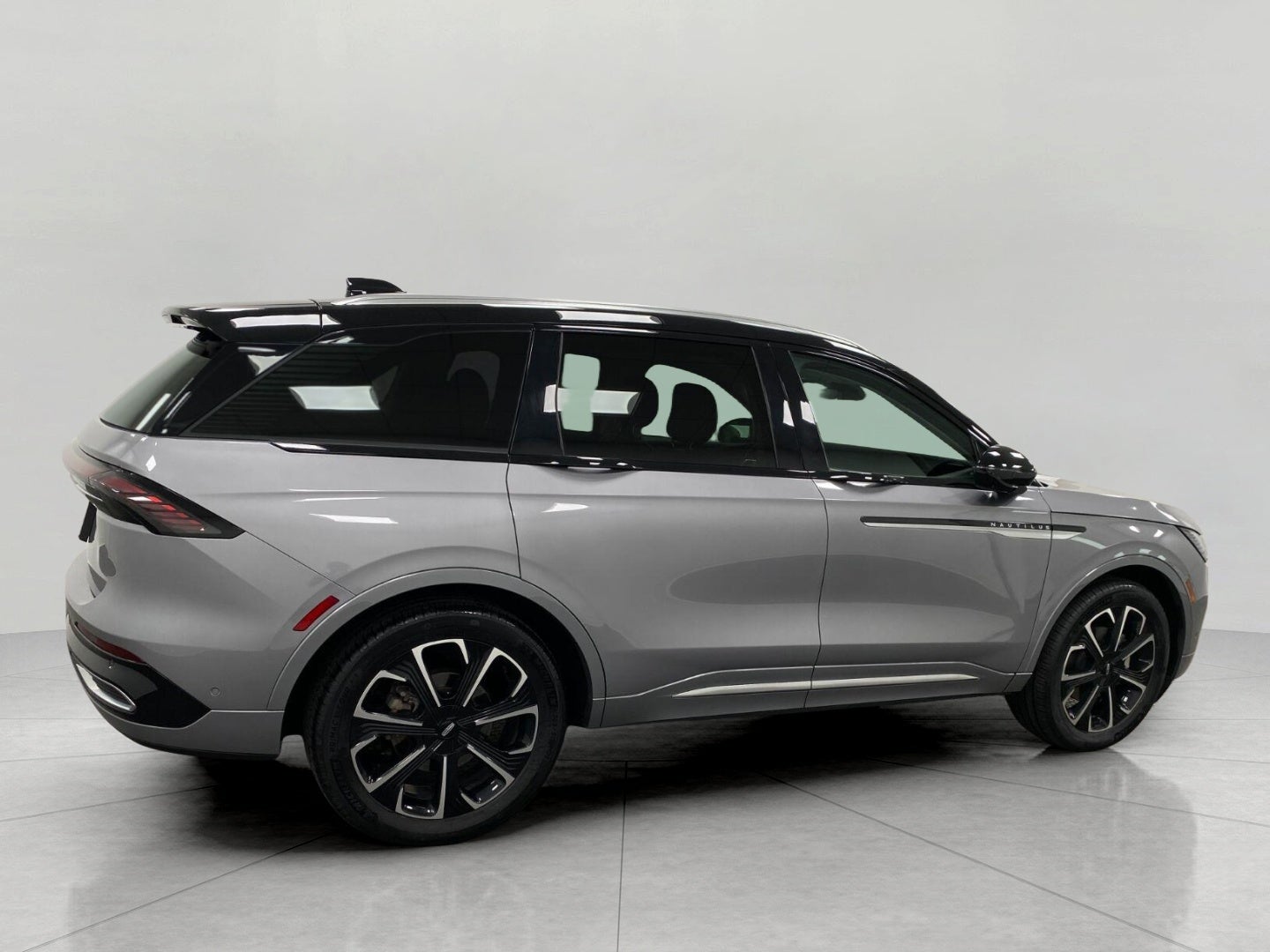 2024 Lincoln Nautilus Reserve AWD
