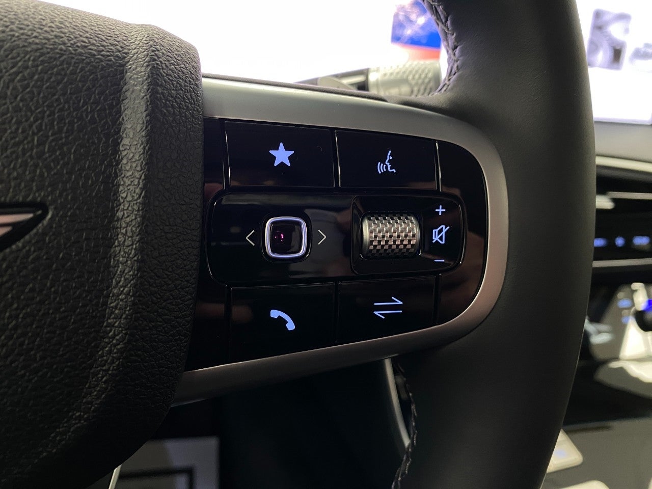 2026 Genesis GV70 2.5T AWD