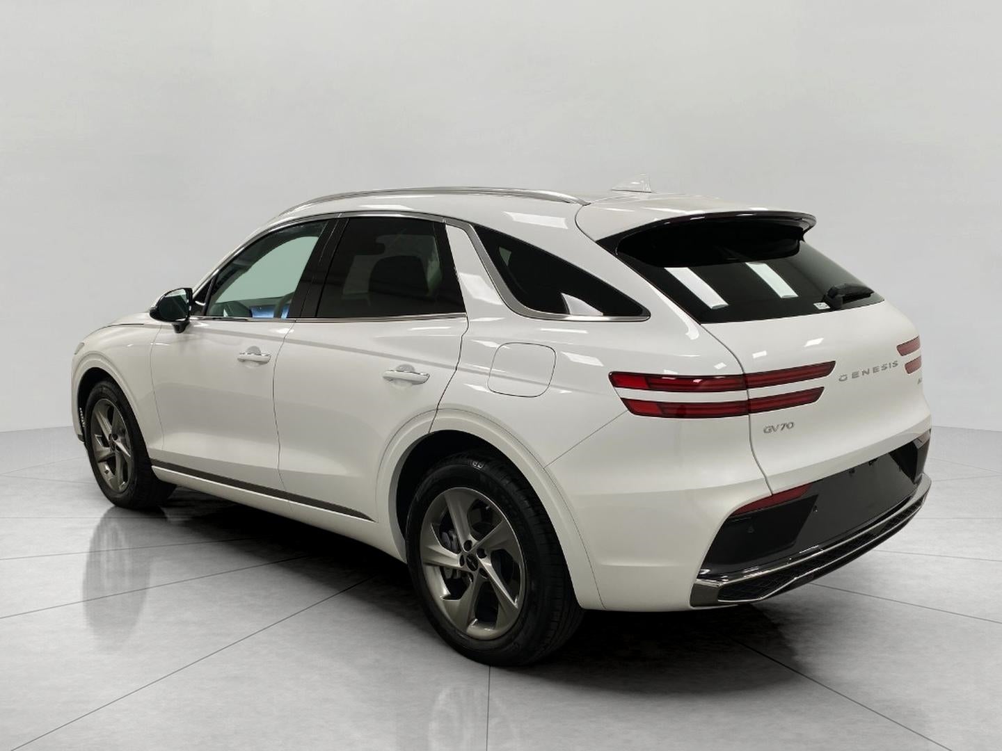 2026 Genesis GV70 2.5T AWD