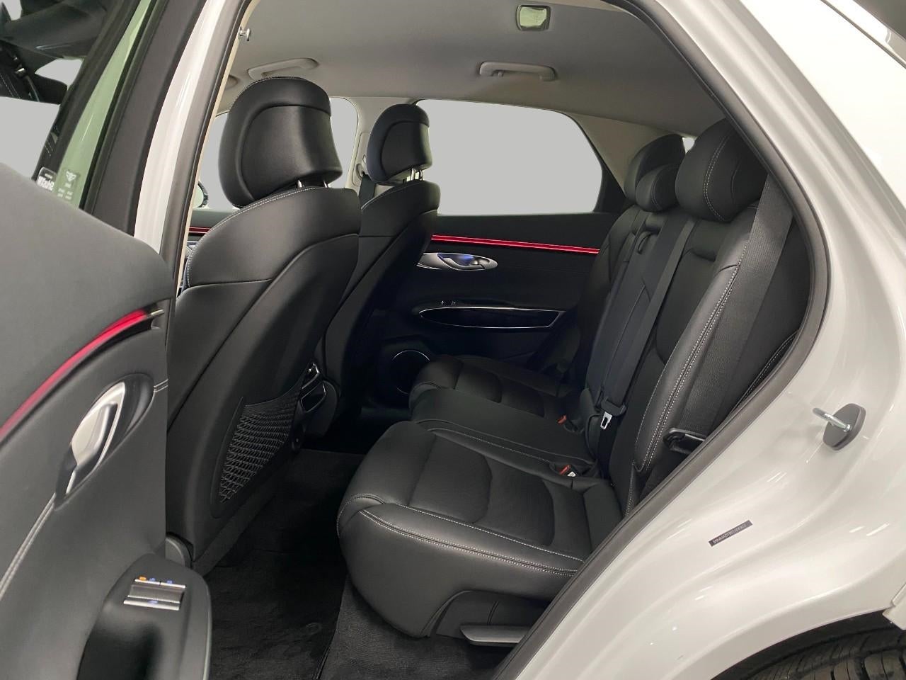 2026 Genesis GV70 2.5T AWD