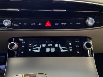 2026 Genesis GV70 2.5T Advanced AWD