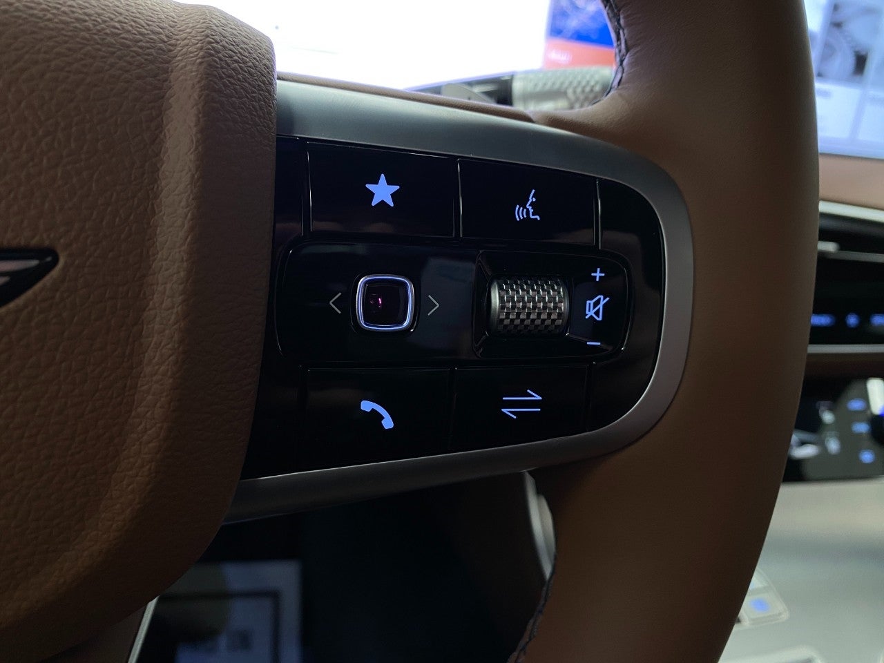 2026 Genesis GV70 2.5T Advanced AWD